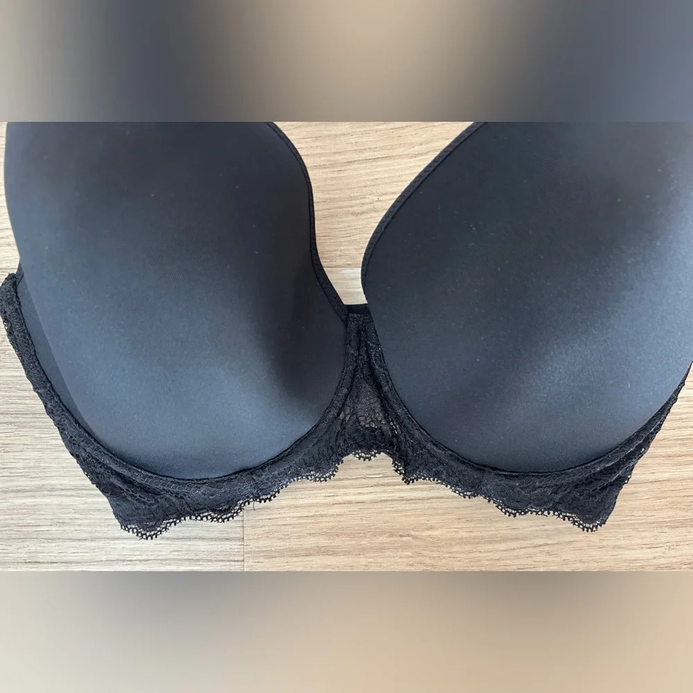 Simone Perele Caresse 3D Plunge Lace Underwire Bra Black 30G (65G EUR)